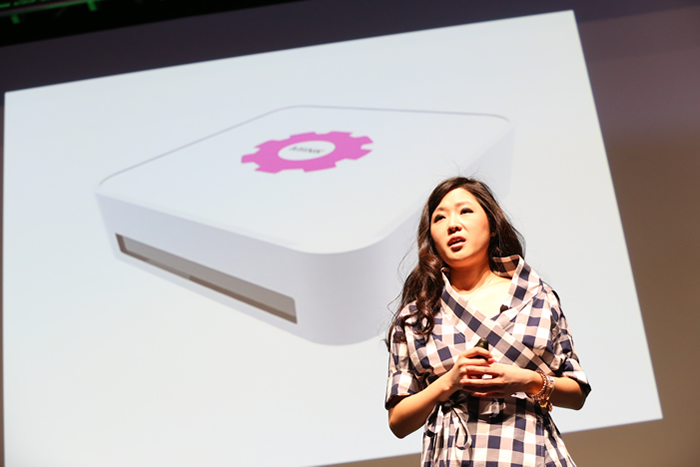 Grace Choi presenting the Mink 3D Printer